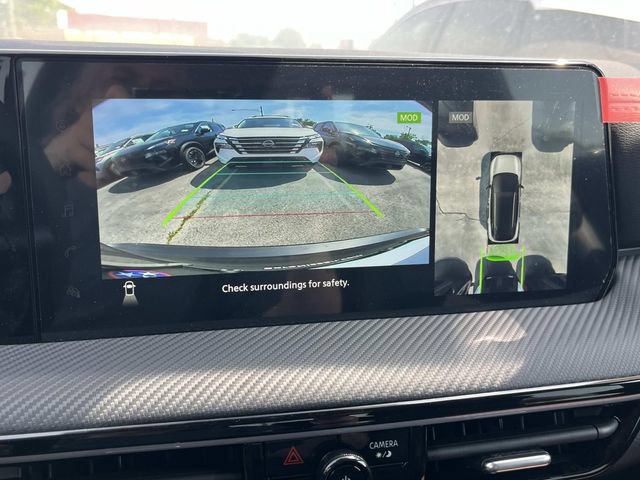 New 2025 Nissan Kicks SR w/ SR Premium Package FWD image 30