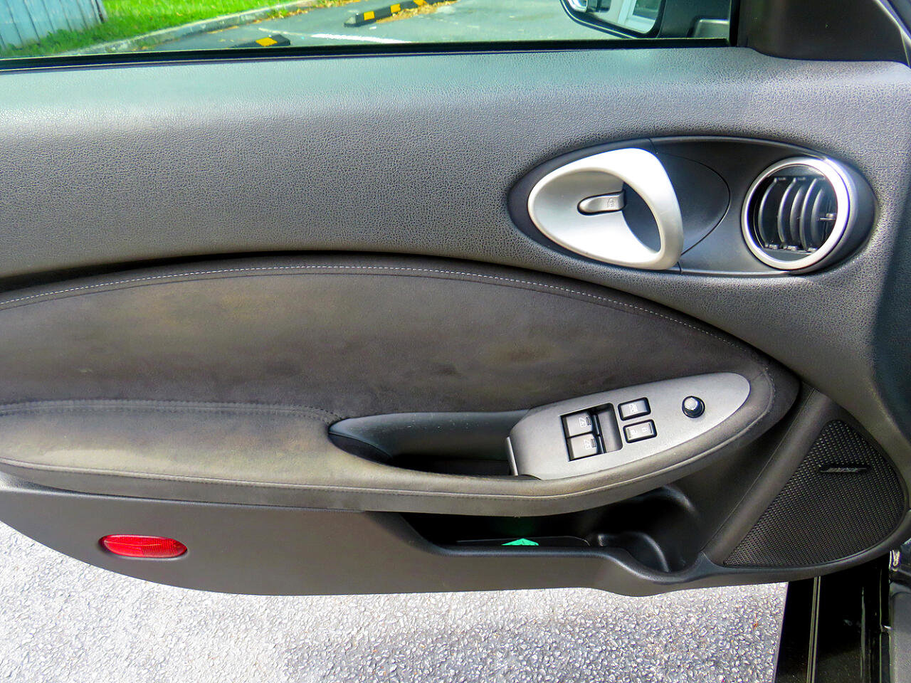 Used 2014 Nissan 370Z Touring w/ Navigation Package image 13
