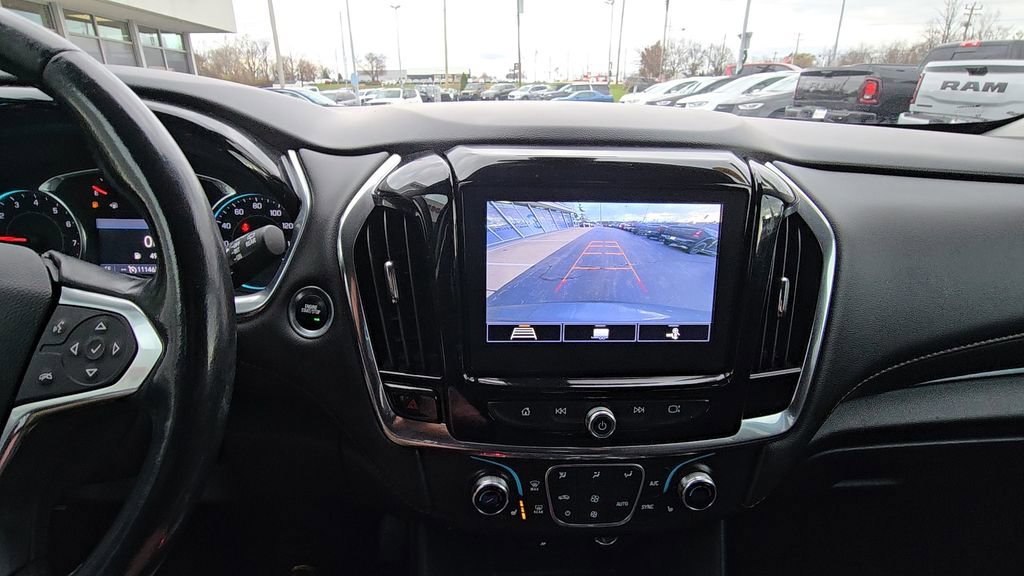 Used 2020 Chevrolet Traverse LT w/ Driver Confidence II Package image 20