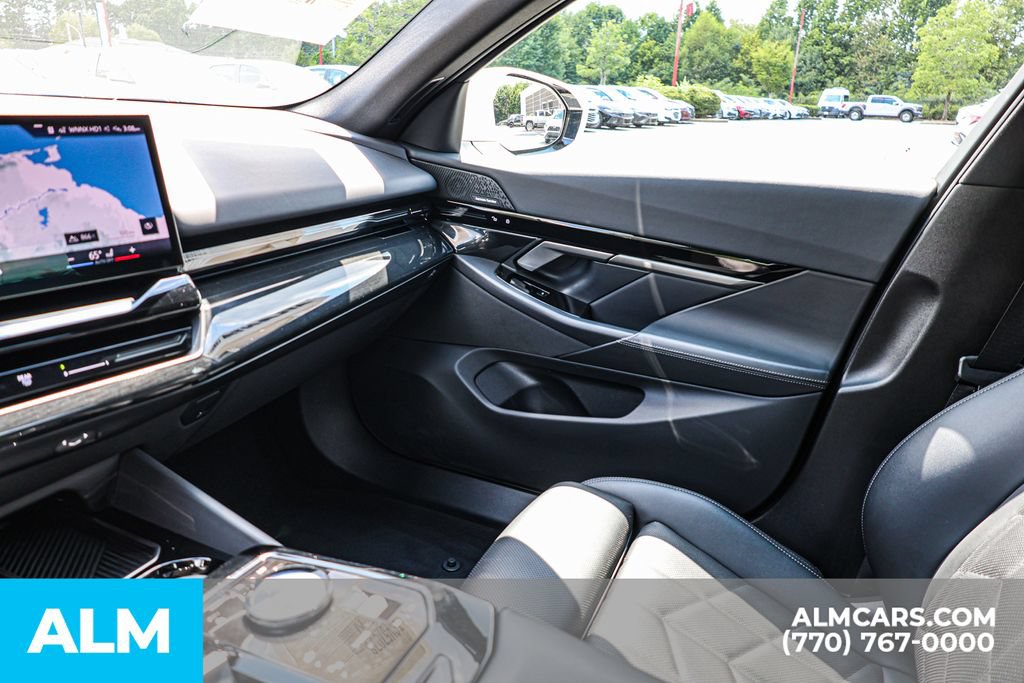 Used 2026 BMW 530i RWD image 41