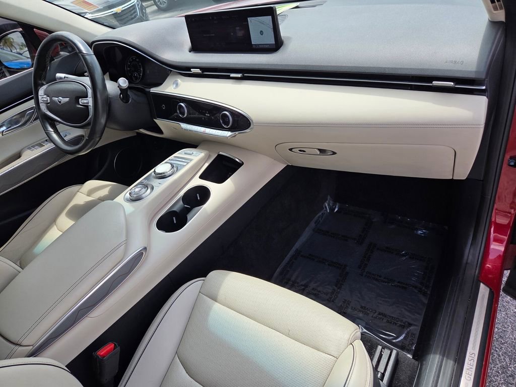 Used 2023 Genesis GV70 2.5T w/ Advanced Package AWD/4WD image 18