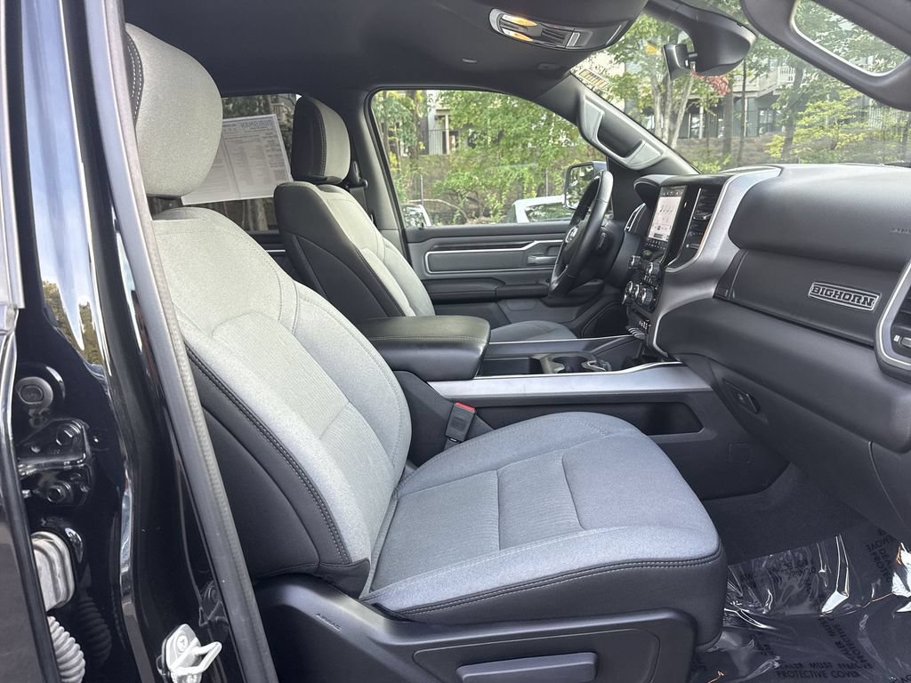 Used 2022 RAM 1500 Big Horn AWD/4WD image 25