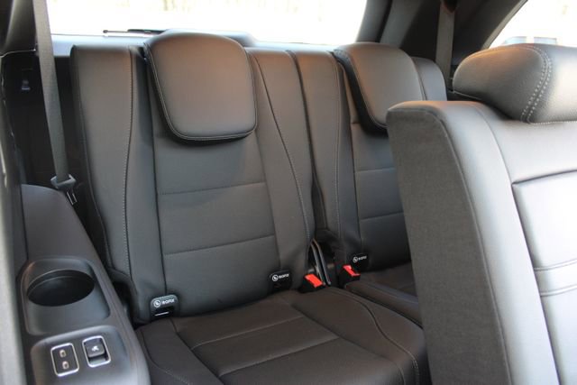 Used 2024 Mercedes-Benz GLS 450 4MATIC w/ AMG Line Exterior image 16