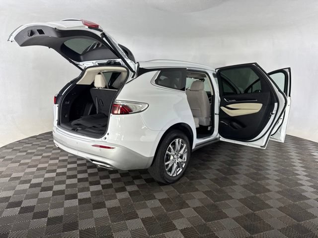 Used 2023 Buick Enclave Essence w/ Experience Buick Package AWD/4WD image 16