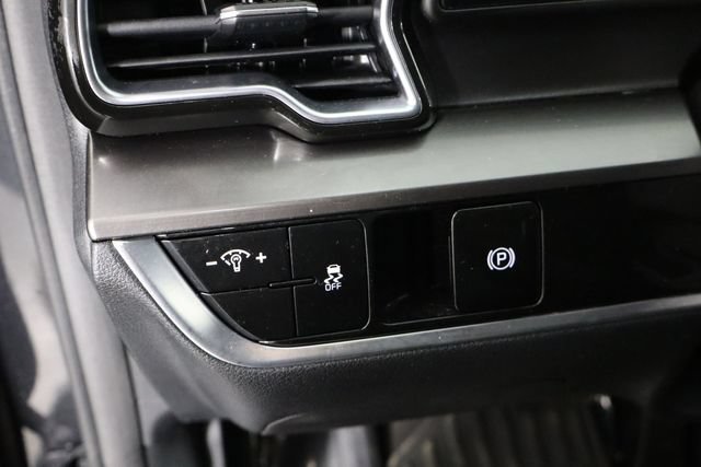 Used 2023 Kia Sportage EX FWD image 20