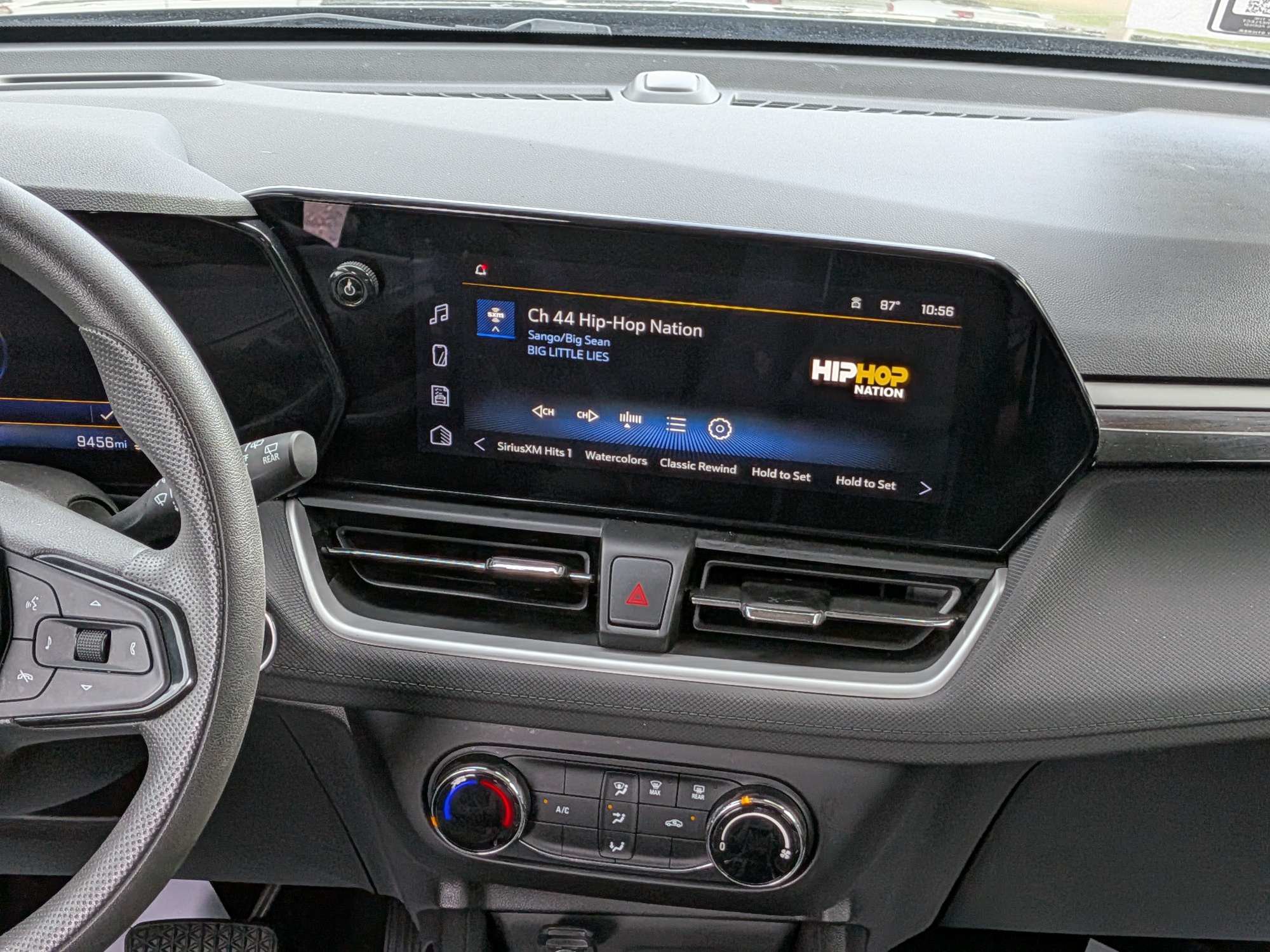 Used 2026 Chevrolet TrailBlazer LS w/ LS Convenience Package FWD image 17
