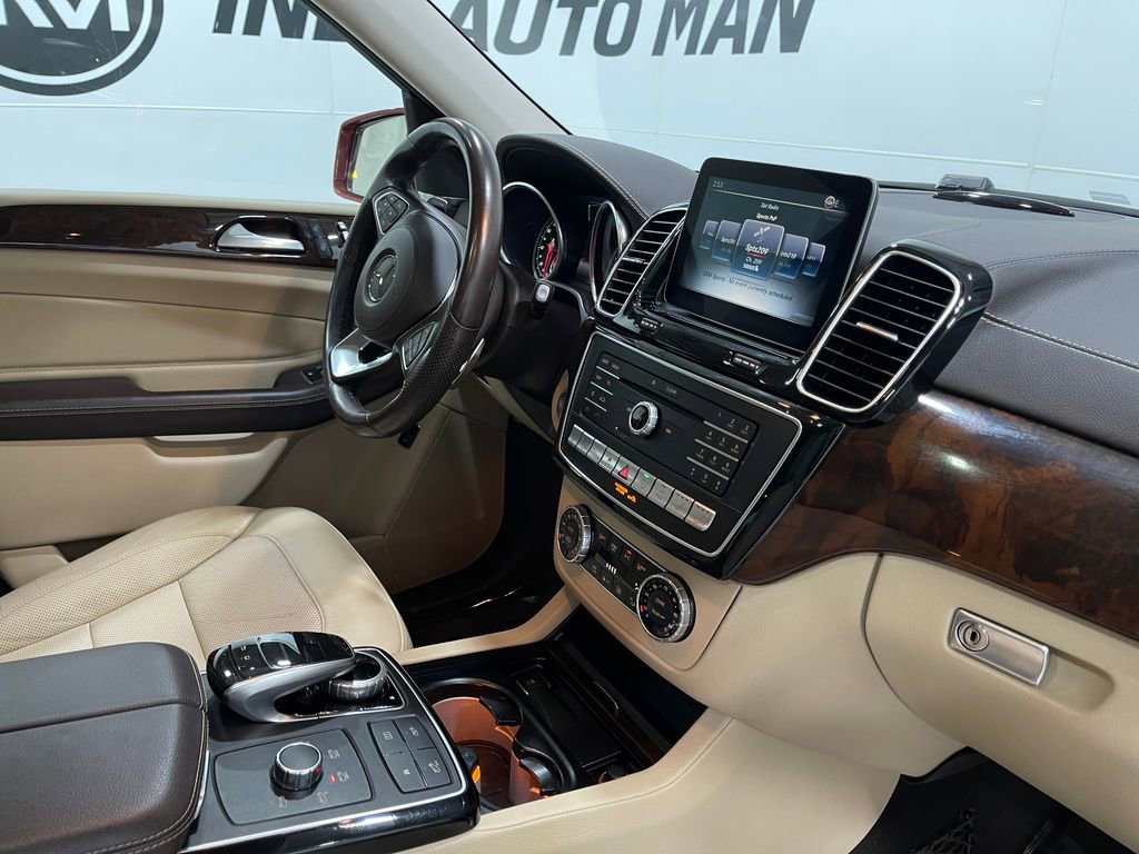 Used 2017 Mercedes-Benz GLS 450 4MATIC image 21