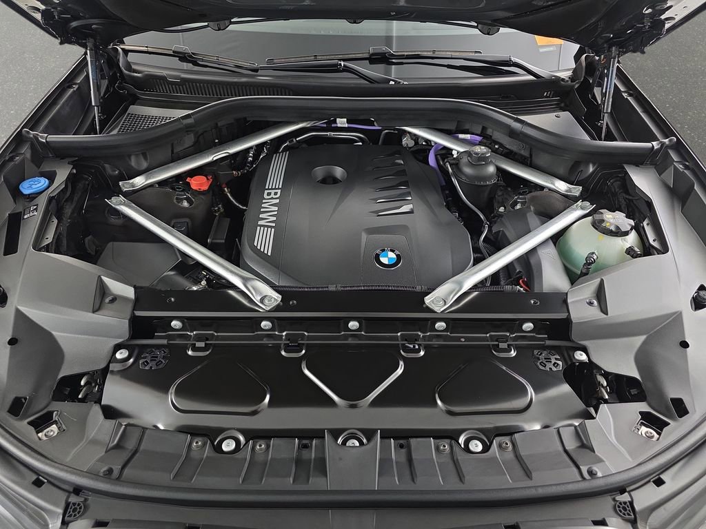 New 2026 BMW X7 xDrive40i w/ Executive Package image 31
