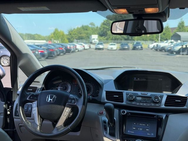 Used 2016 Honda Odyssey Touring image 9