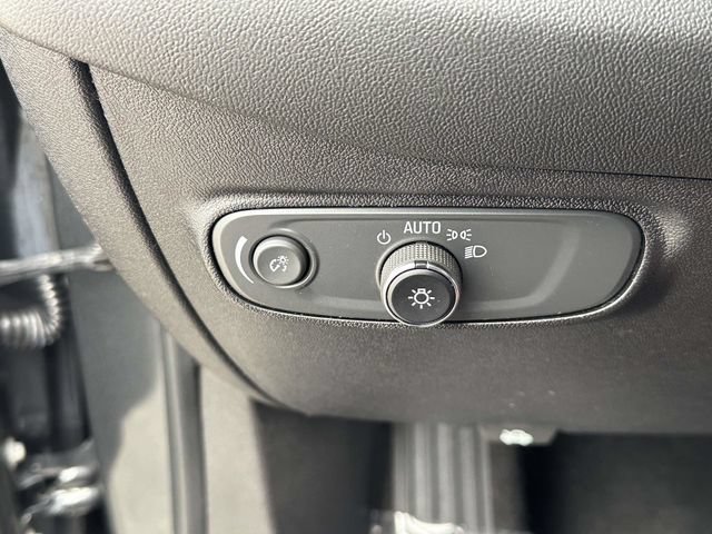 Certified 2018 Chevrolet Equinox LT FWD image 13