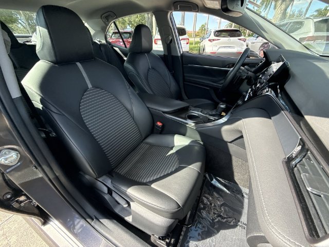 Used 2023 Toyota Camry SE w/ Convenience Package FWD image 26