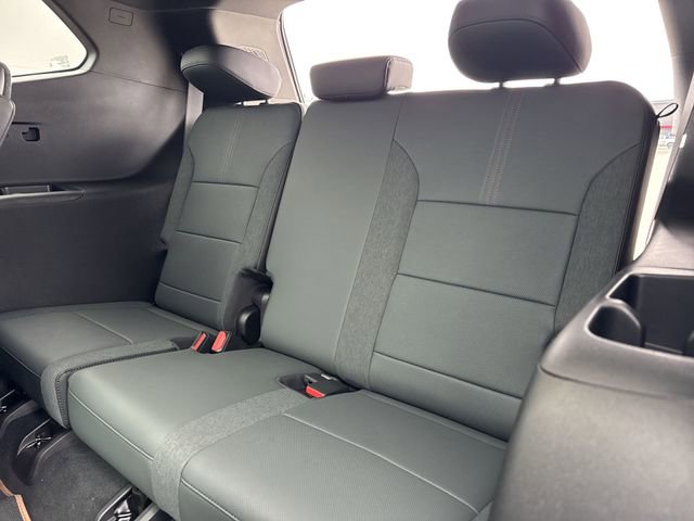 New 2026 GMC Acadia AT4 w/ Super Cruise Package AWD/4WD image 24