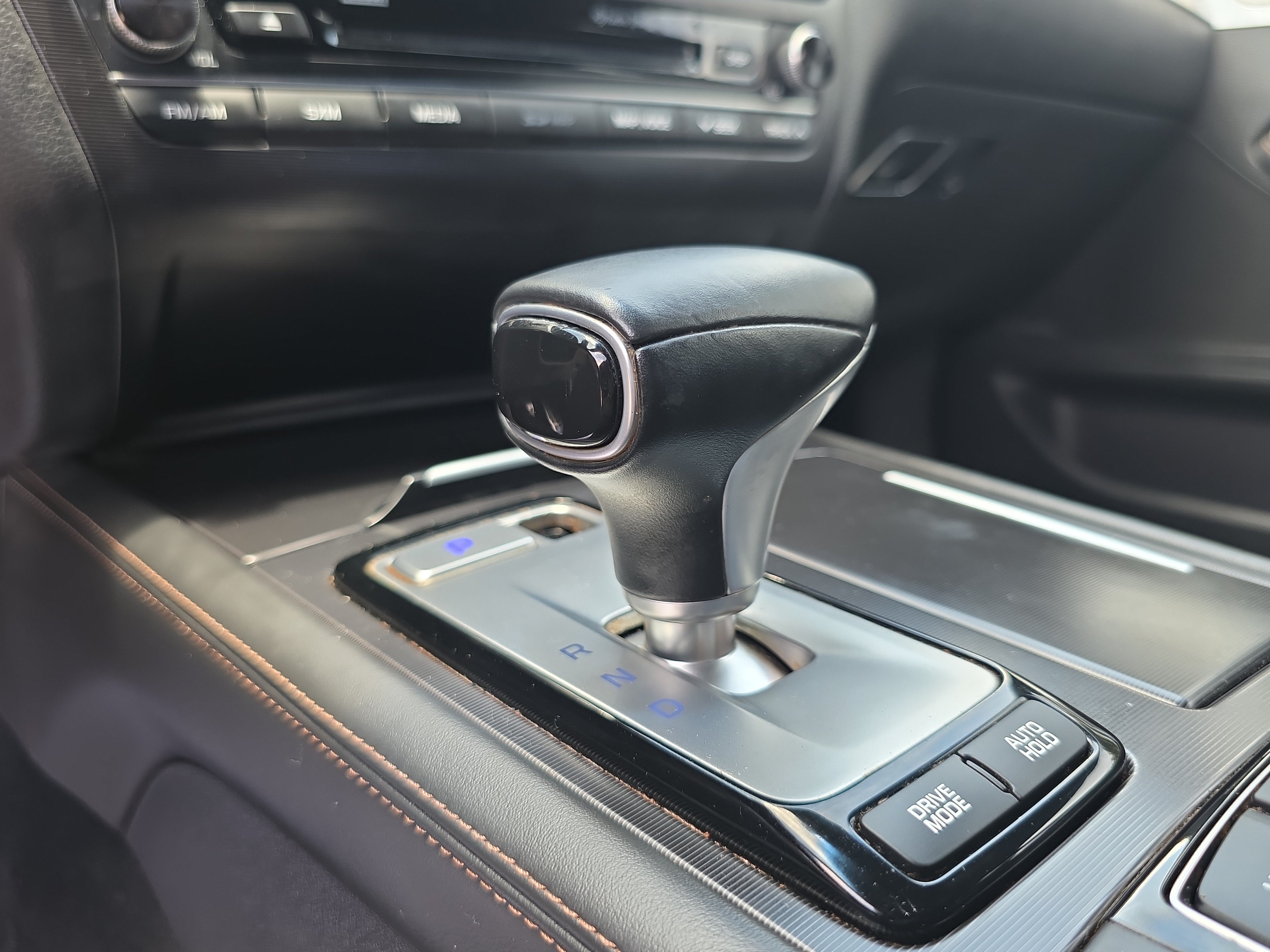 Used 2019 Genesis G80 3.3T Sport RWD image 32