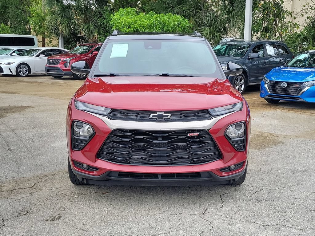 Used 2021 Chevrolet TrailBlazer RS w/ Technology Package FWD image 8