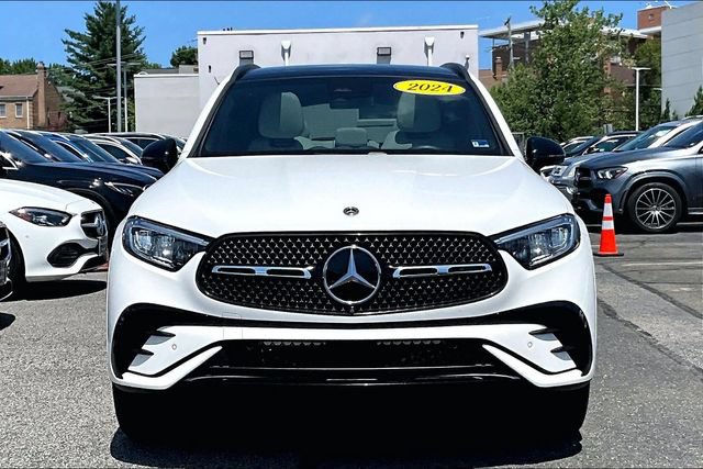 Certified 2024 Mercedes-Benz GLC 300 4MATIC image 2