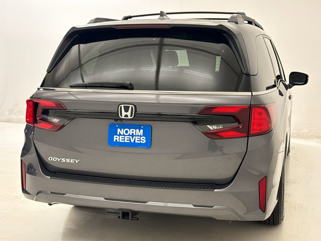 Certified 2026 Honda Odyssey EX-L image 9