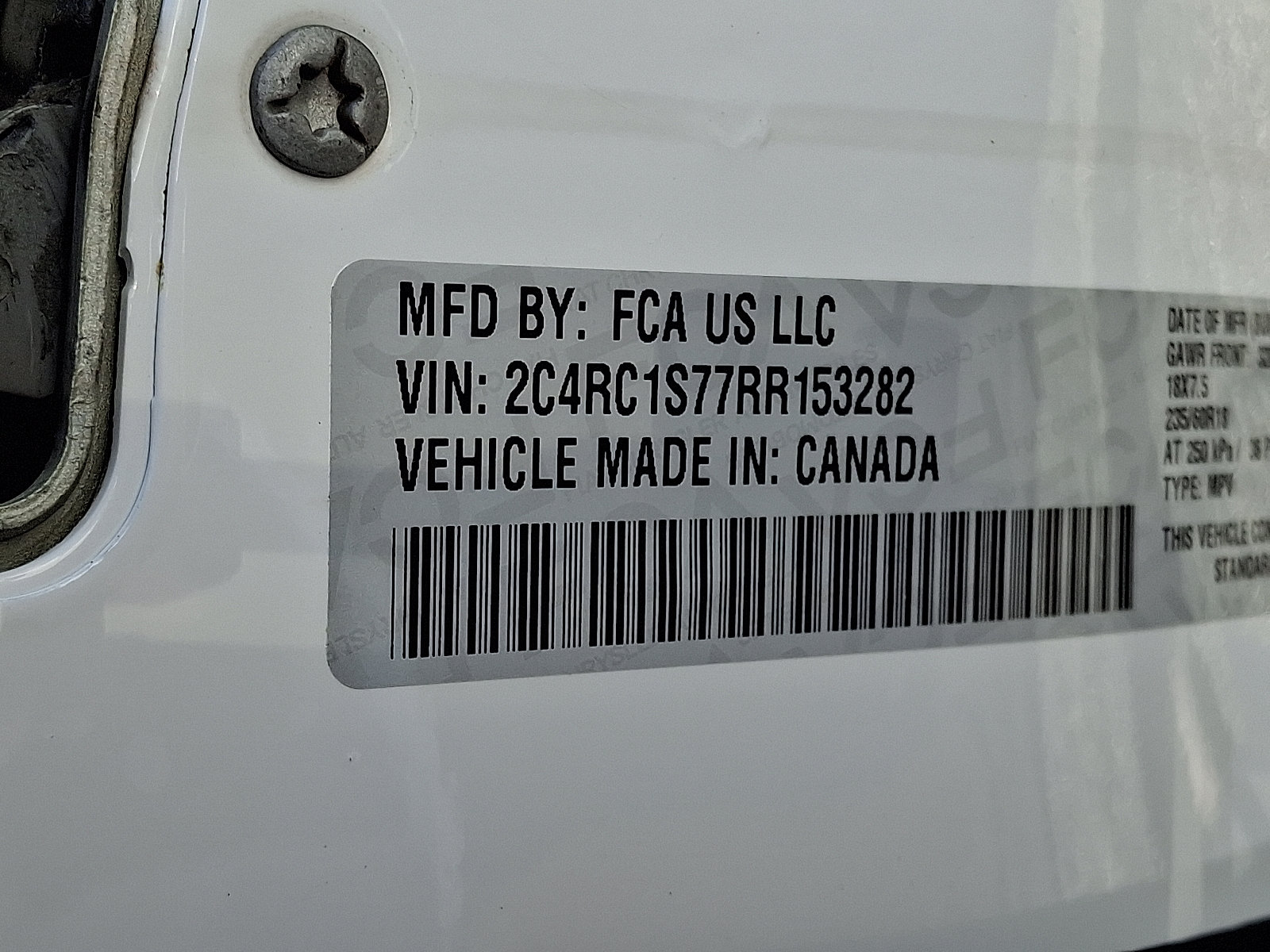 Used 2024 Chrysler Pacifica Limited FWD image 27