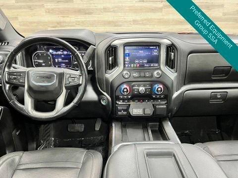 Used 2022 GMC Sierra 3500 Denali w/ Denali Ultimate Package AWD/4WD image 2