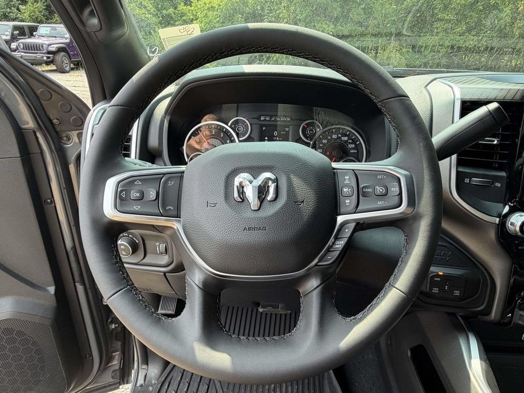 New 2026 RAM 2500 Big Horn AWD/4WD image 14