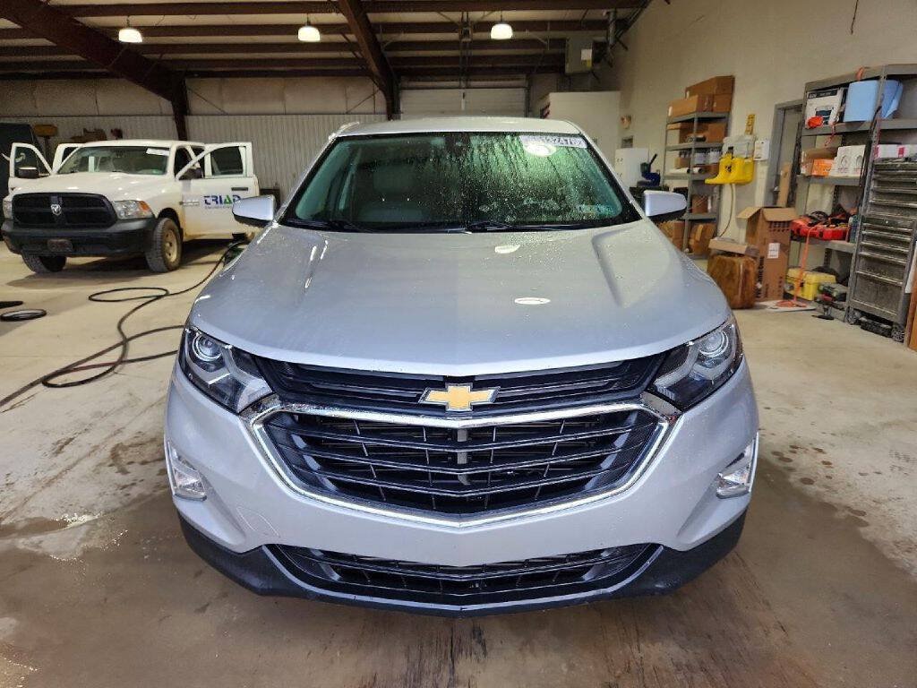 Used 2020 Chevrolet Equinox LT AWD/4WD image 2