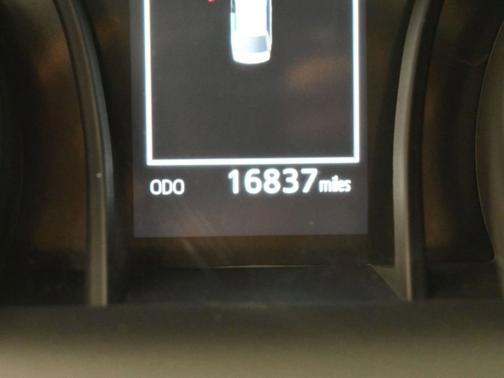 Certified 2023 Toyota Camry SE FWD image 20