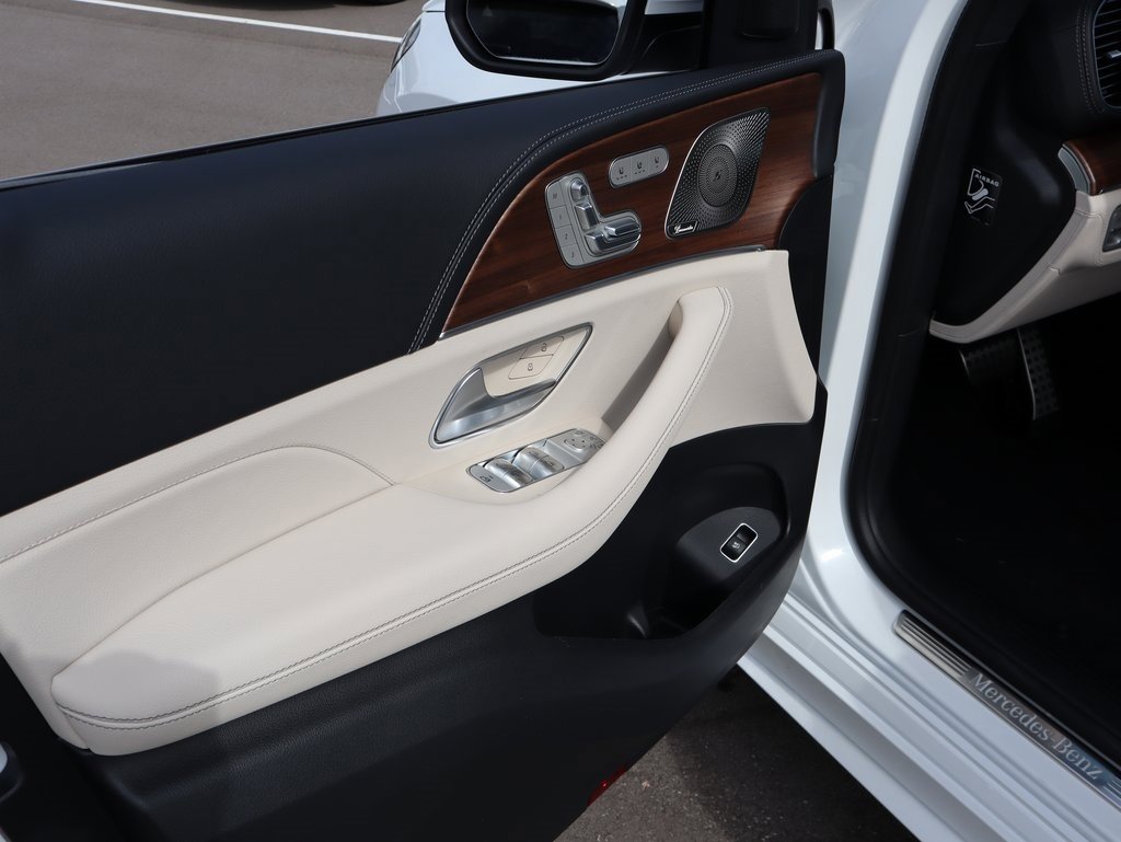 New 2026 Mercedes-Benz GLS 450 4MATIC image 27