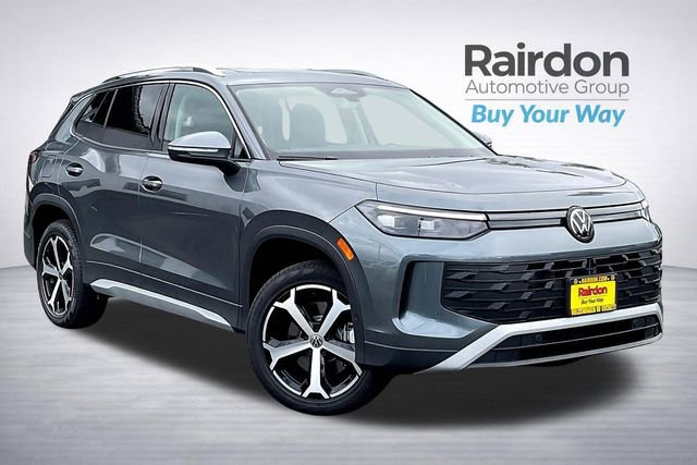 New 2025 Volkswagen Tiguan SE AWD/4WD image 1