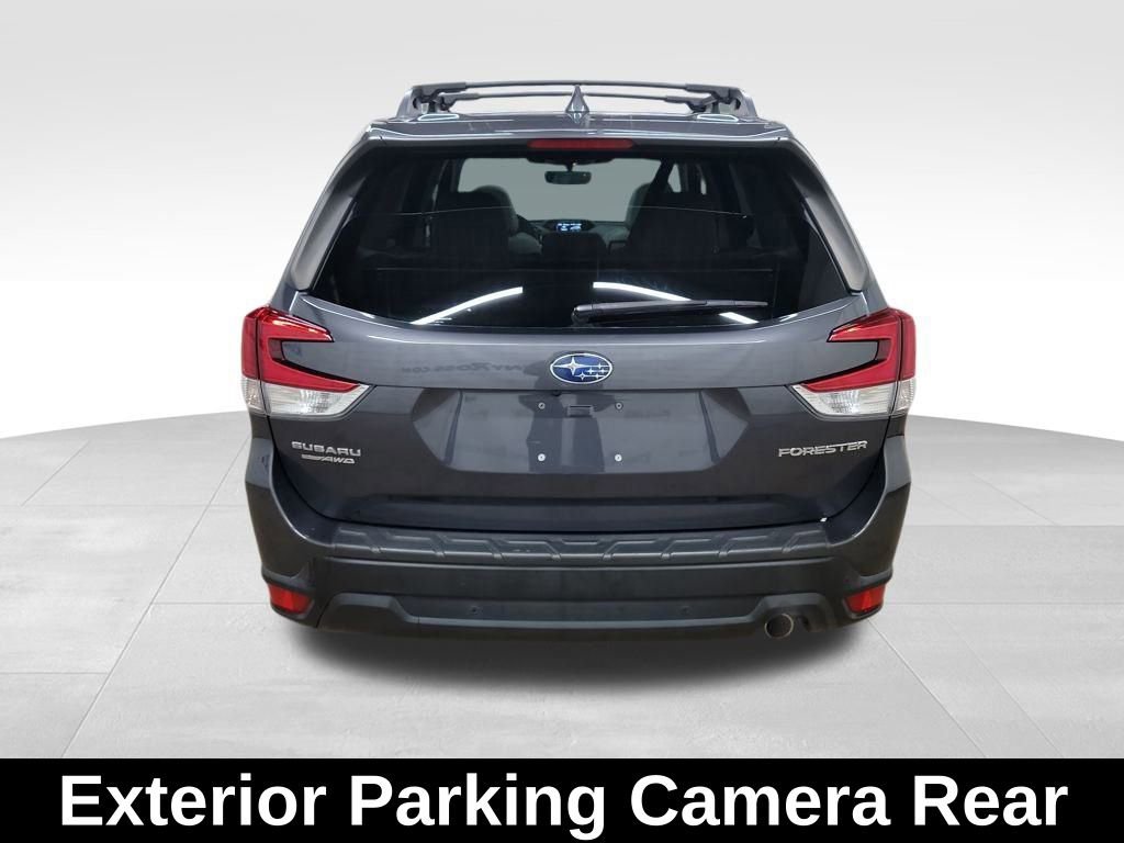 Used 2022 Subaru Forester Limited image 6