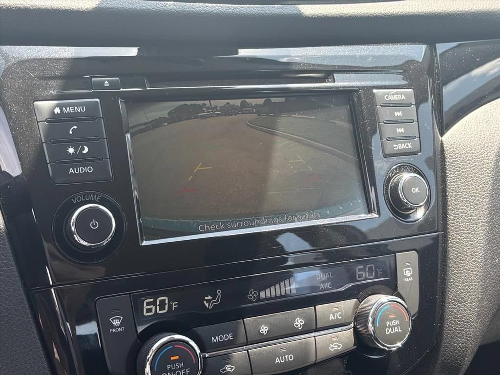 Used 2022 Nissan Rogue Sport SV FWD image 5