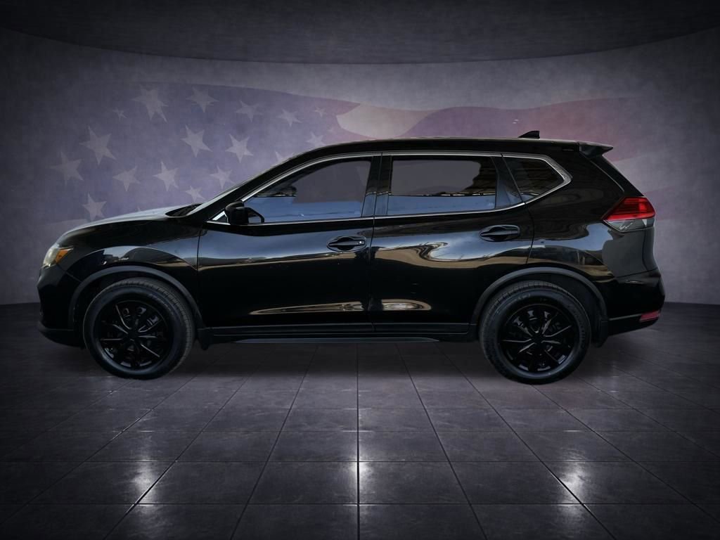 Used 2017 Nissan Rogue S FWD image 2