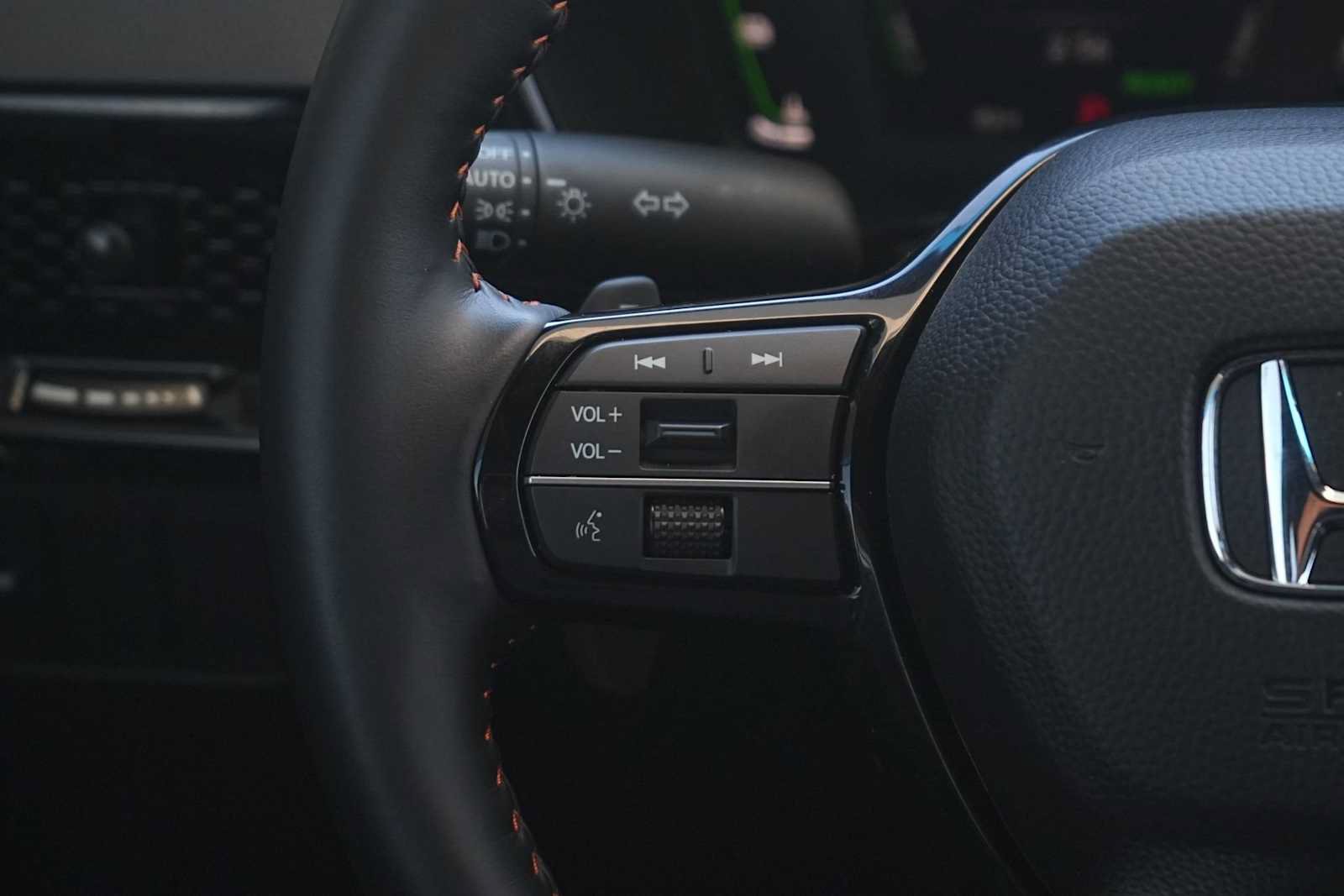Certified 2026 Honda CR-V Sport Touring image 17