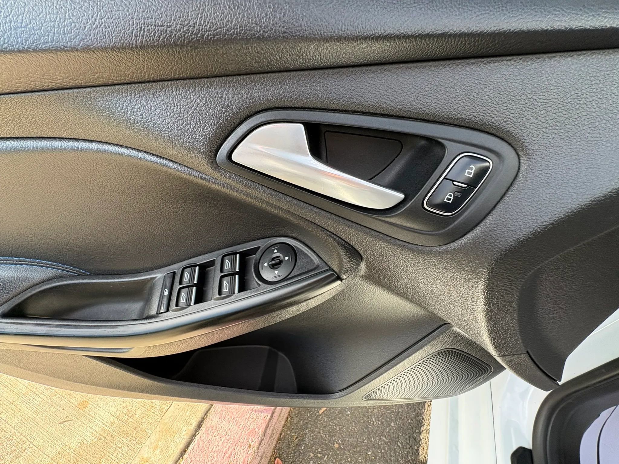 Used 2016 Ford Focus RS AWD/4WD image 13