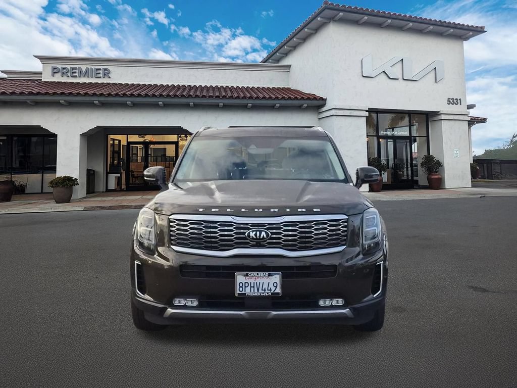 Used 2020 Kia Telluride SX w/ Towing Package FWD image 3