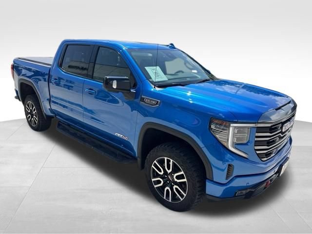 Used 2024 GMC Sierra 1500 AT4 w/ AT4 Premium Package AWD/4WD image 9