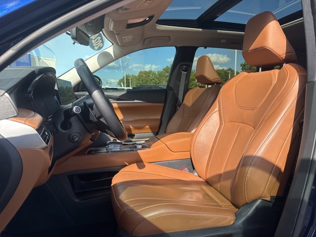 Used 2024 INFINITI QX60 Sensory image 10