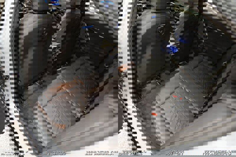 Used 2026 BMW 530i w/ M Sport Package image 24