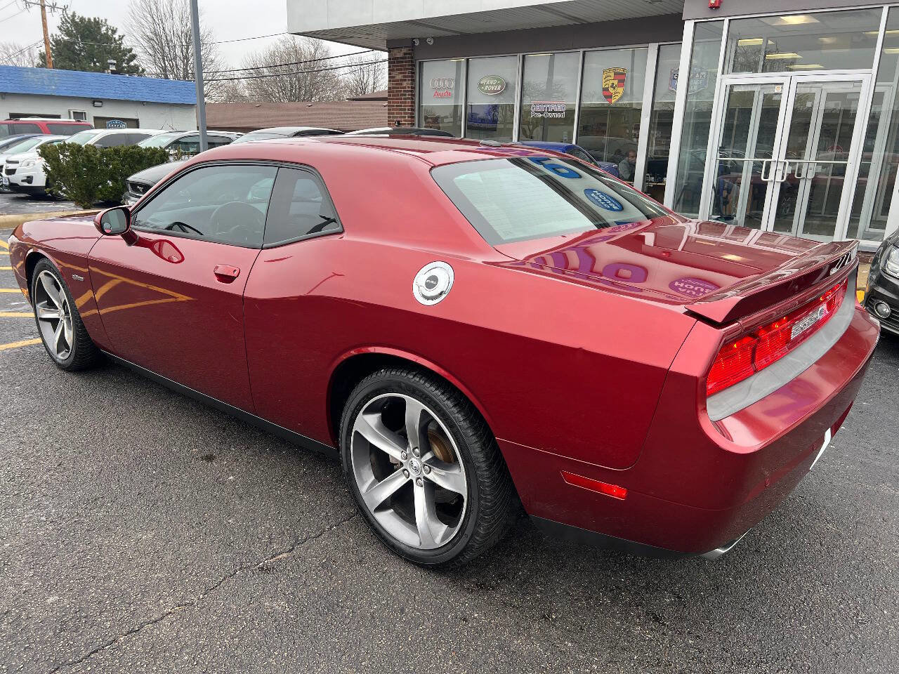 Used 2014 Dodge Challenger R/T image 12