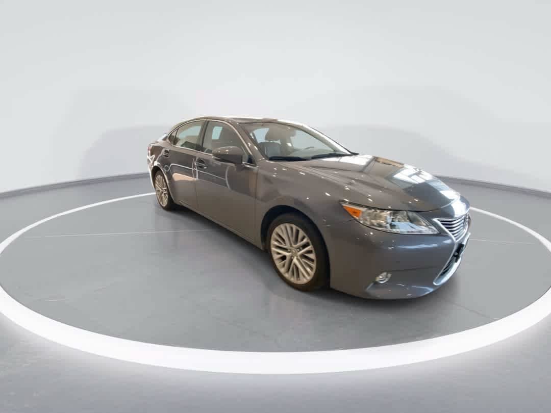 Used 2014 Lexus ES 350 FWD image 2