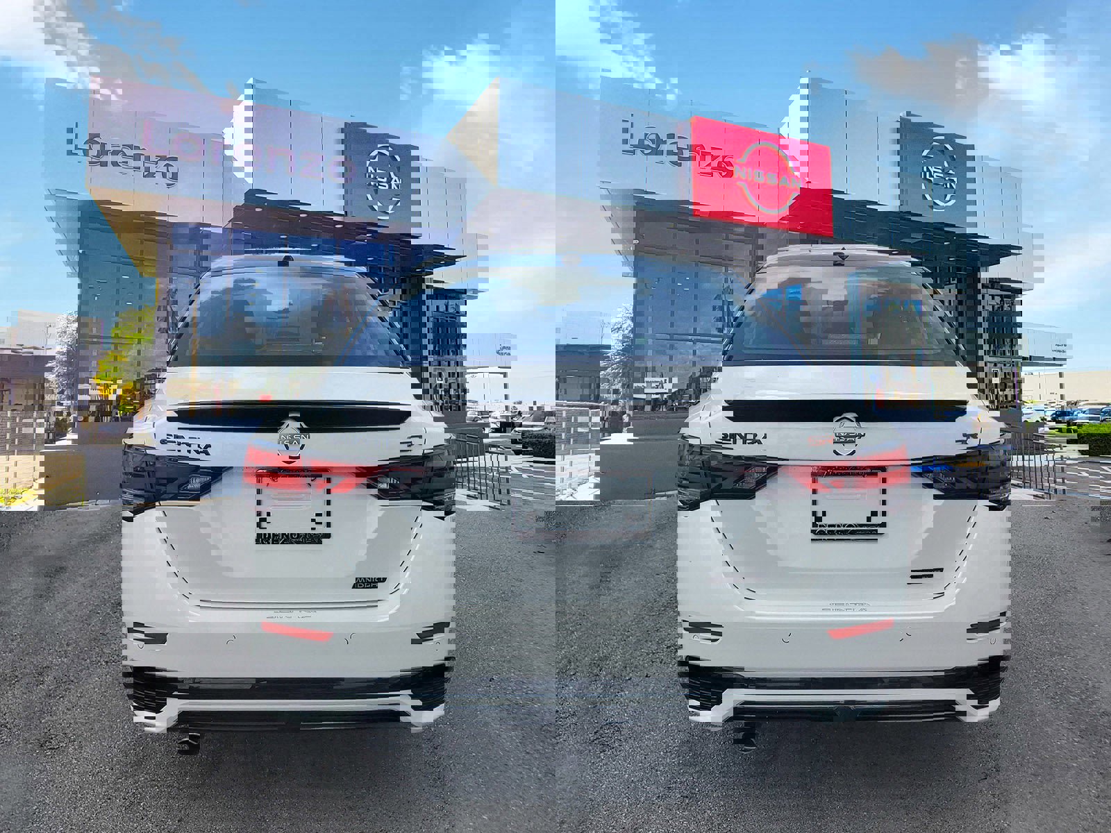 New 2025 Nissan Sentra SR w/ Midnight Edition image 5