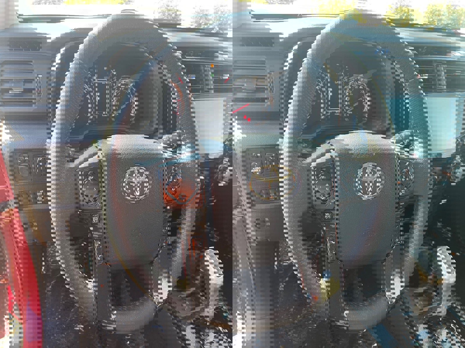 Used 2024 Toyota 4Runner TRD Off-Road image 9