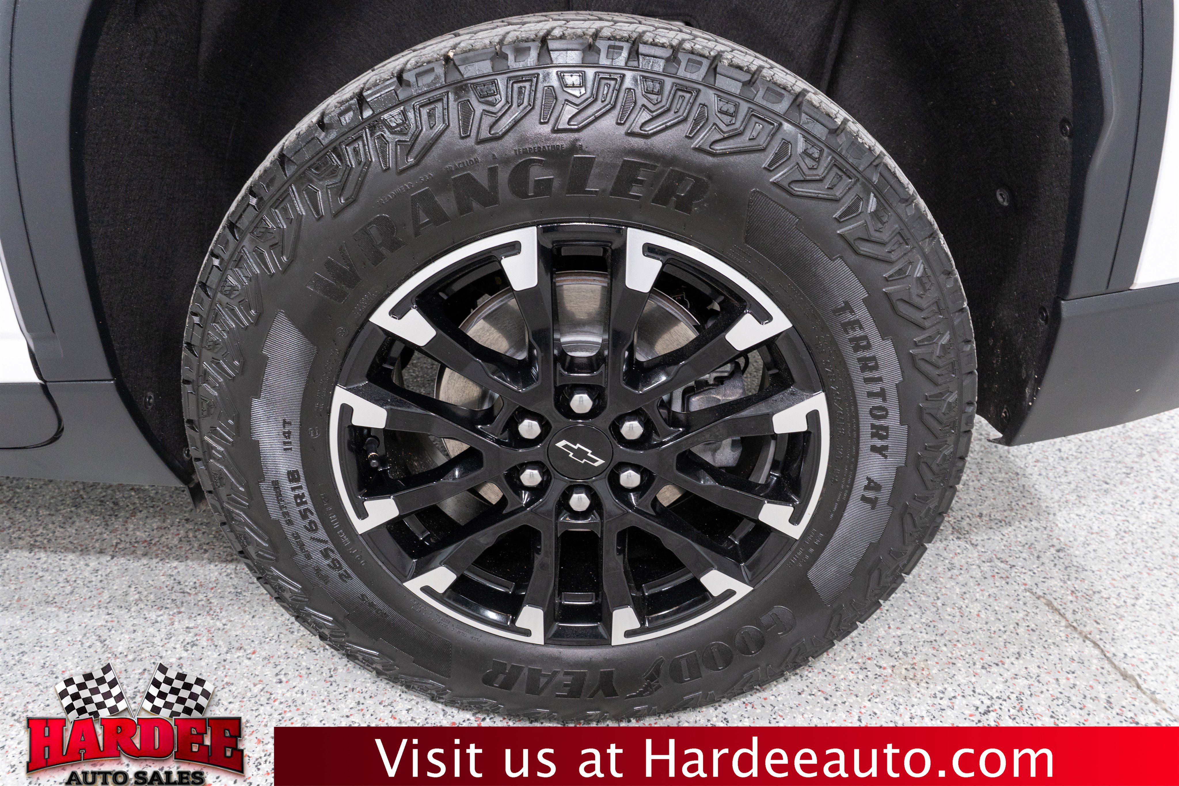 Used 2024 Chevrolet Traverse Z71 AWD/4WD image 10