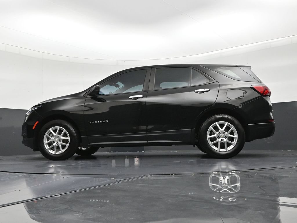 Used 2022 Chevrolet Equinox LS FWD image 21