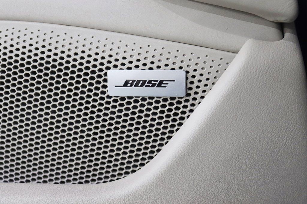 Used 2020 Porsche Taycan Turbo image 38