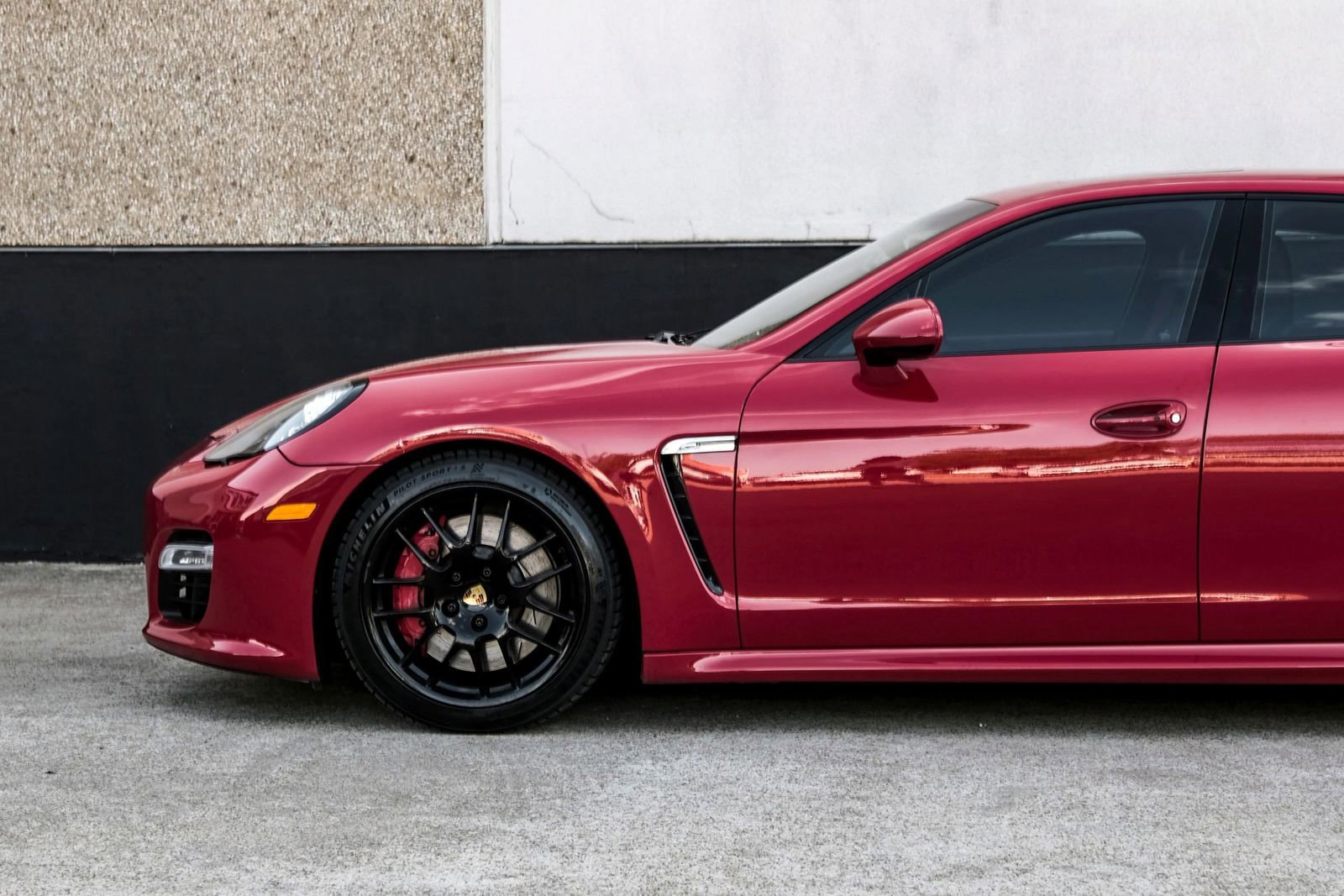 Used 2013 Porsche Panamera GTS image 13