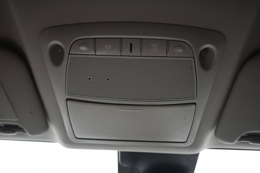 Used 2019 Nissan Rogue Sport SV AWD/4WD image 25