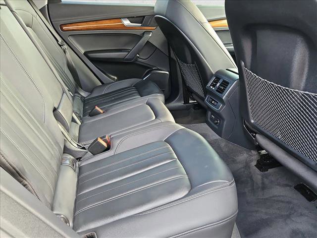 Used 2023 Audi Q5 2.0T Premium w/ Convenience Package image 19
