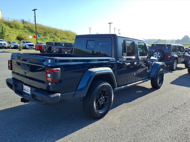 Used 2025 Jeep Gladiator Sport AWD/4WD image 6