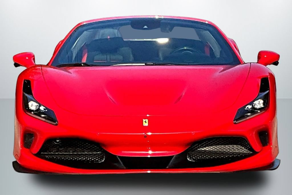 Used 2022 Ferrari F8 Tributo RWD image 2