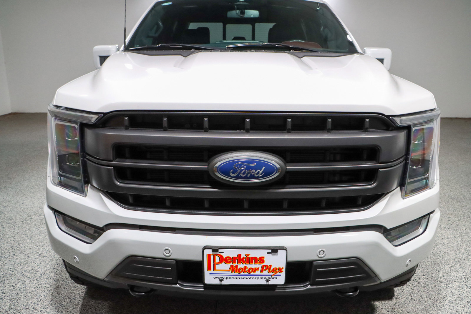 Used 2023 Ford F150 Lariat w/ Equipment Group 502A High AWD/4WD image 4