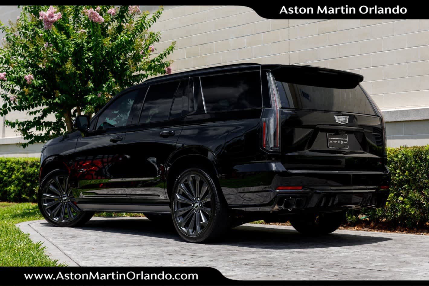 Used 2025 Cadillac Escalade V AWD/4WD image 32